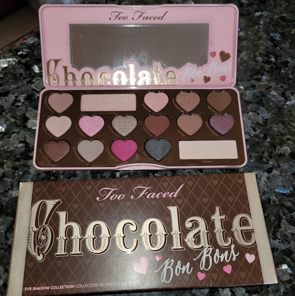 Brand New Too faced Chocolate Bon Bon Palette - Picture 1 of 4